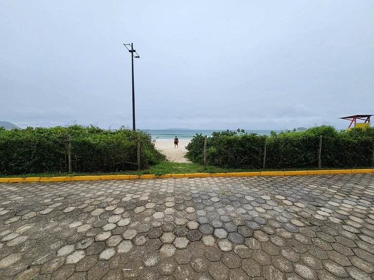 MDM-301 Moderno Dpto frente a la playa de Palmas