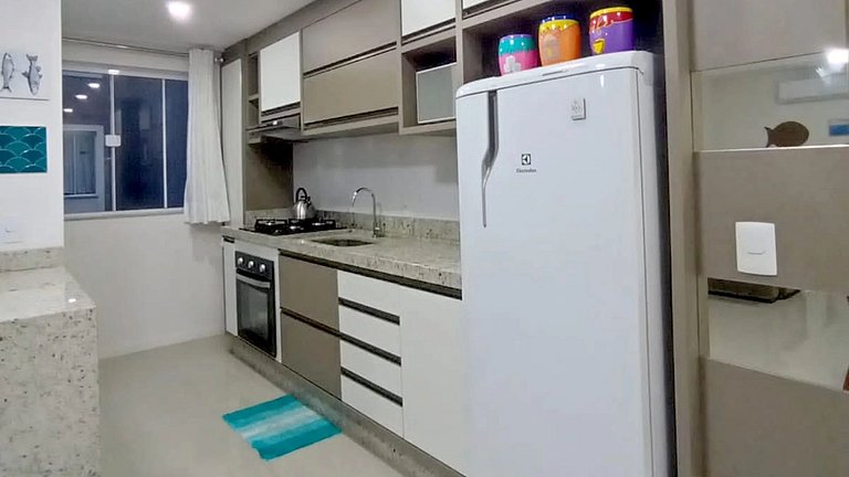 VAR 204B Dpto amplio en condominio con piscina