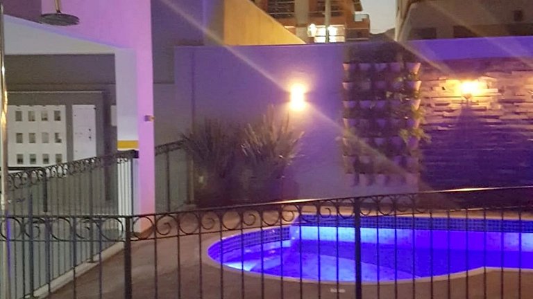 VAR 204B Dpto amplio en condominio con piscina